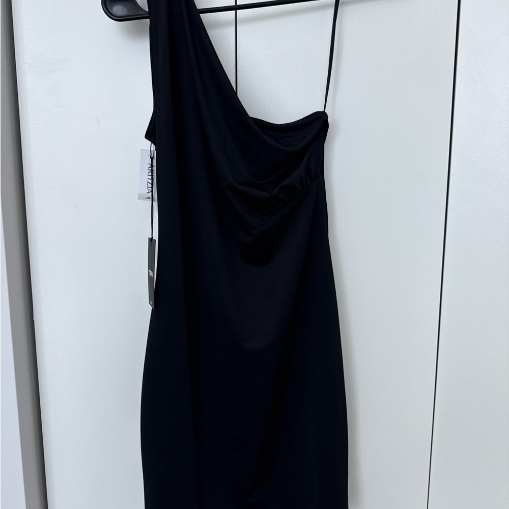Aritzia Mini Black One-Shoulder Dress (New with tags)